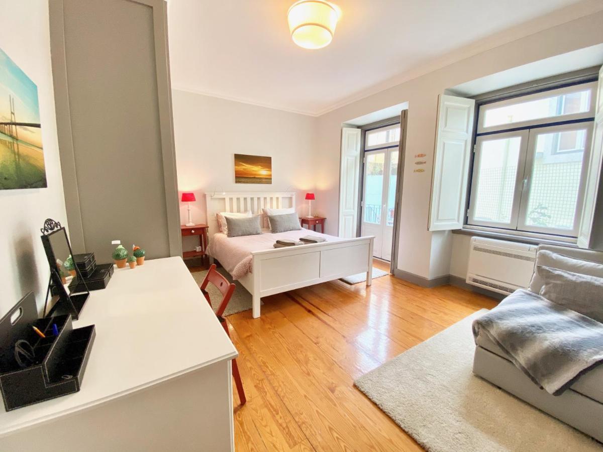 Luxury Vintage apartment with all the comforts of home at the city centre, next to Marquês de Pombal Apartamento Lisboa