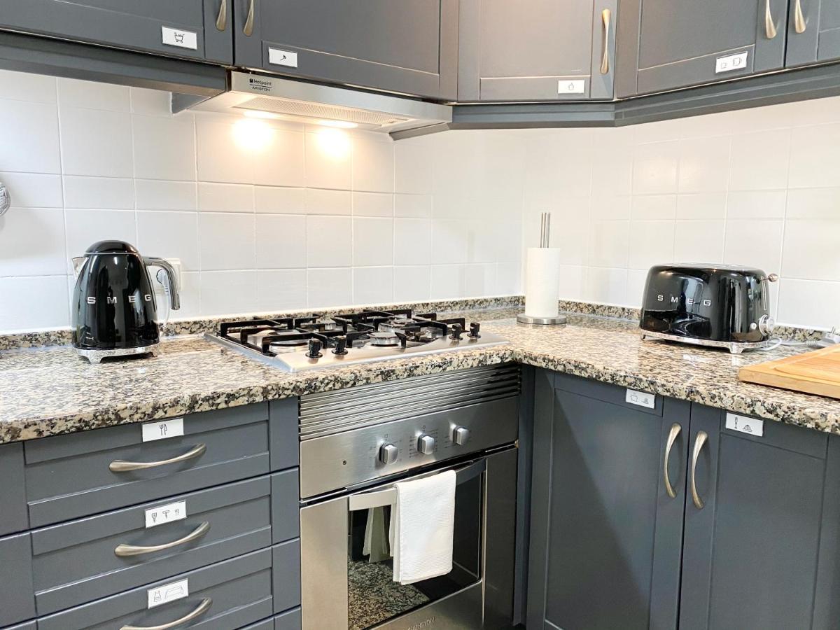 Luxury Vintage apartment with all the comforts of home at the city centre, next to Marquês de Pombal